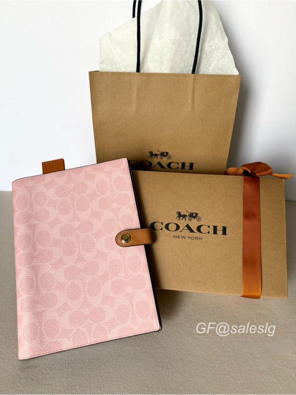 NWT Coach Notebook Signature Powder pink/Gold CEA49 Gift Set